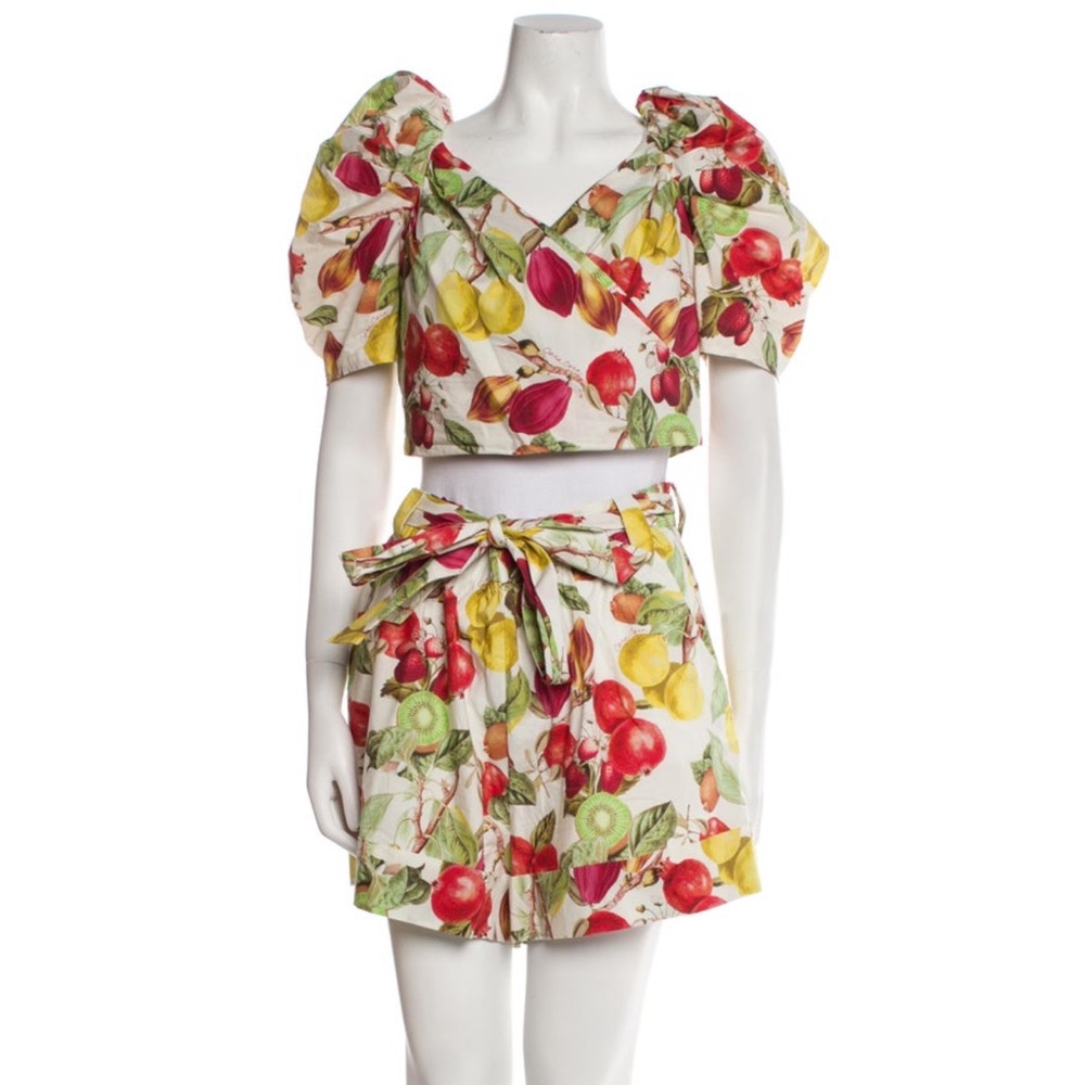Cara Cara High Waist Shorts - Multicolor Fruit Print